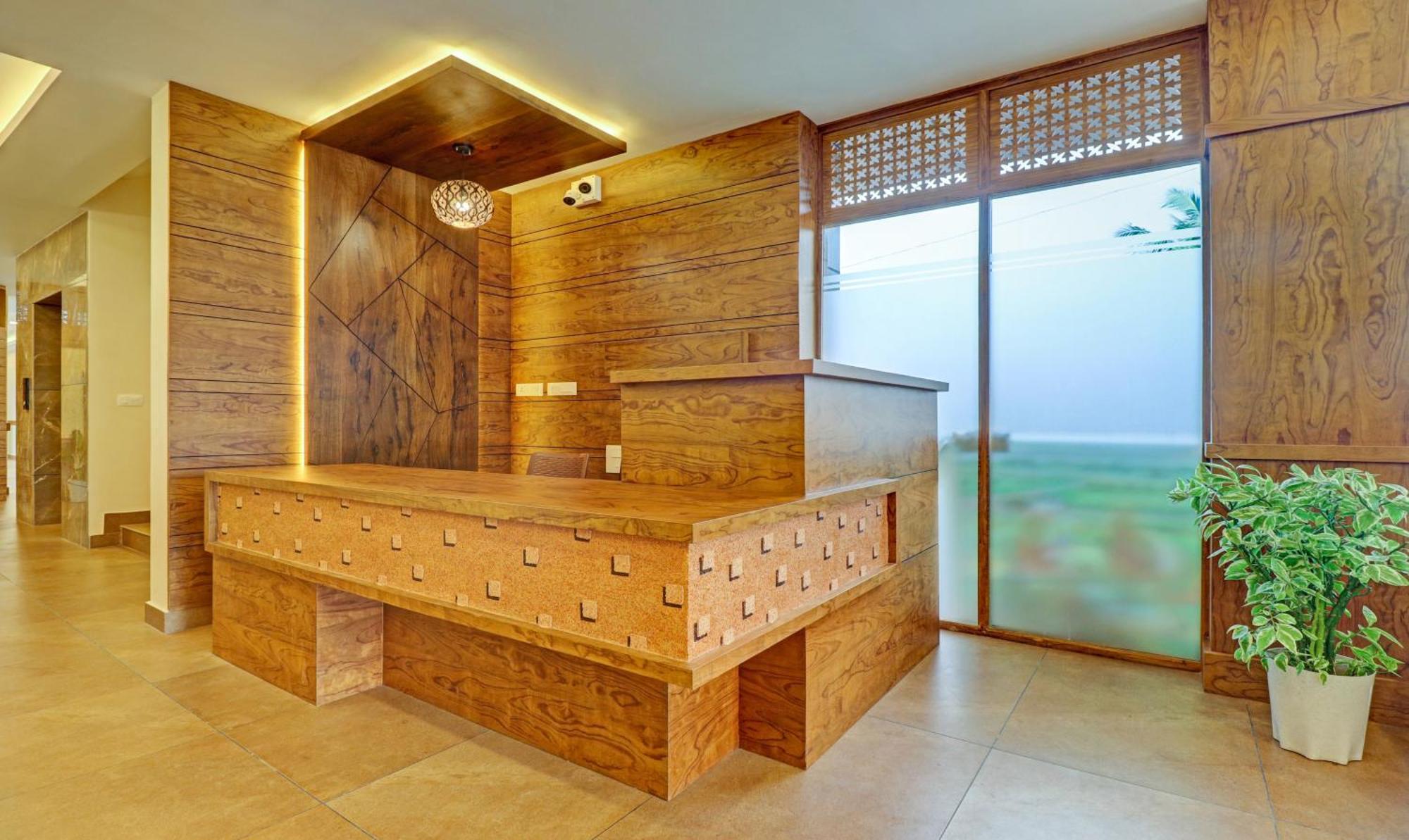 Treebo Golden Terminal, Kochi Airport Otel Dış mekan fotoğraf