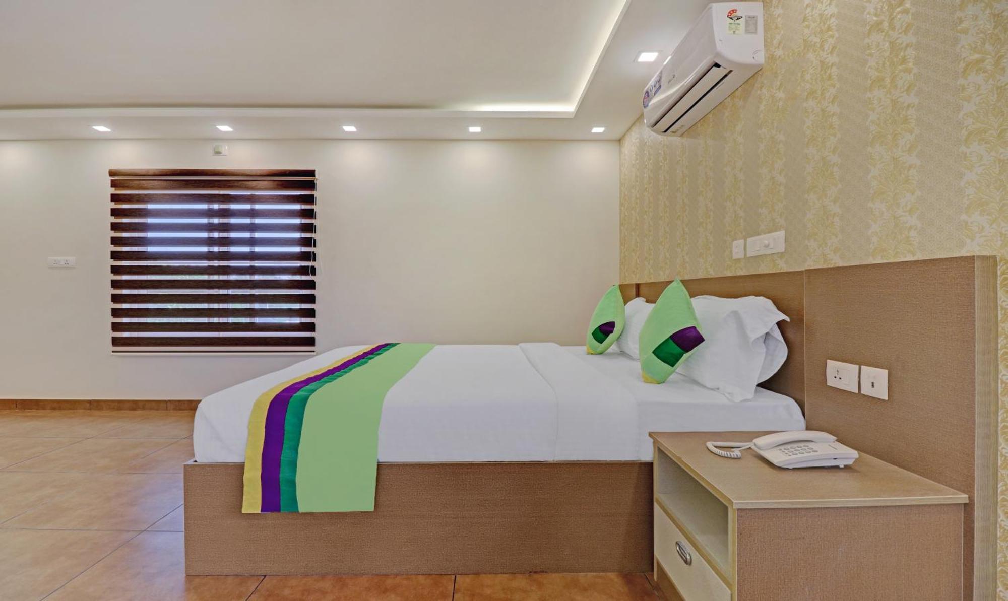 Treebo Golden Terminal, Kochi Airport Otel Dış mekan fotoğraf